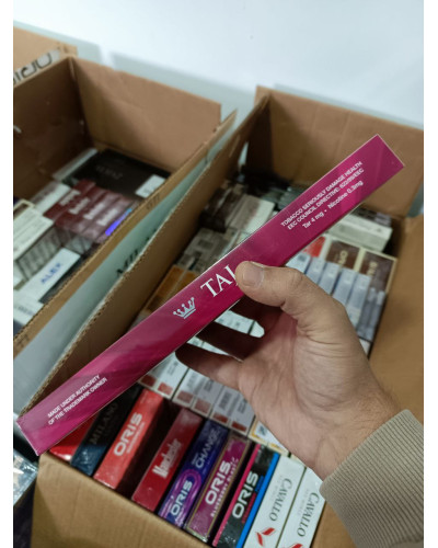 Taj Red Grape Superslims (виноград, кнопка)