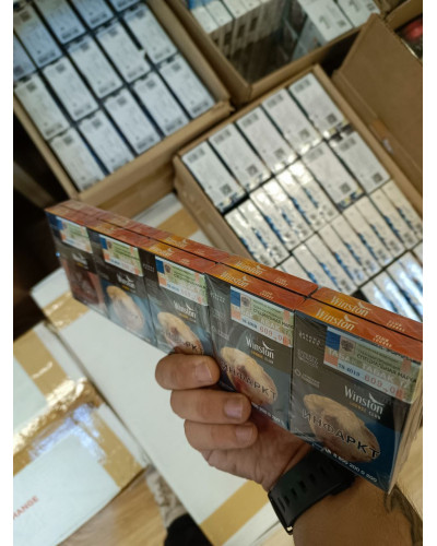 Winston Lounge Club (Compact)