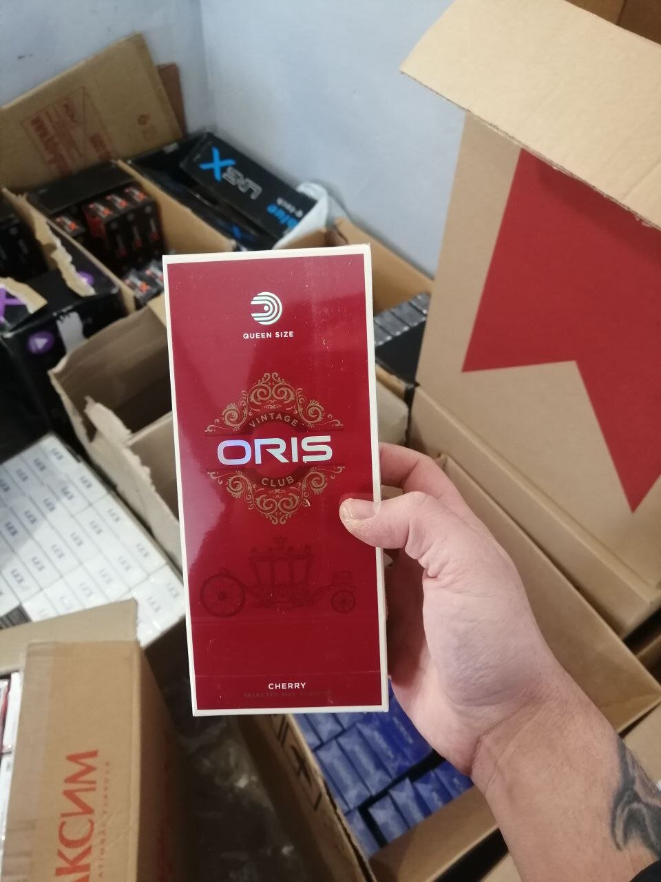 Oris QS Cherry (вишня)